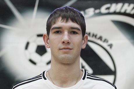 Олег Фролов