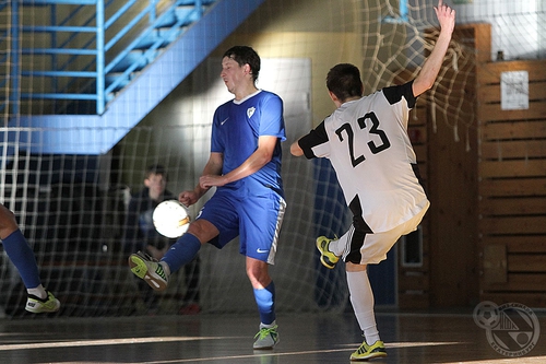 «Синара-ВИЗ-Д» - единоличный лидер «Синара-ВИЗ-Д» - единоличный лидер