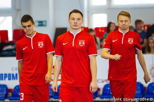 Лидер остался прежним Лидер остался прежним