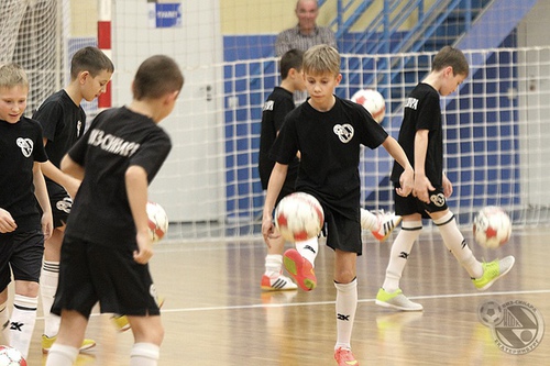 В тройке лидеров В тройке лидеров