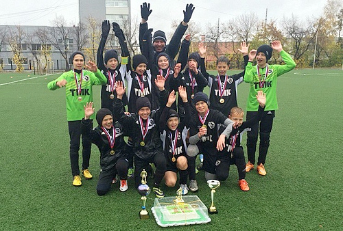 «ВИЗ-2003» победитель турнира памяти В.П.Баканова