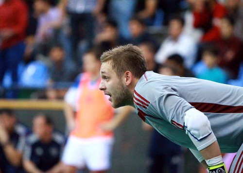 Мы посмотрели, в каком состоянии находится наша команда Мы посмотрели, в каком состоянии находится наша команда