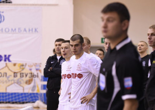 Коммунисты переиграли «Газпром» Коммунисты переиграли «Газпром»