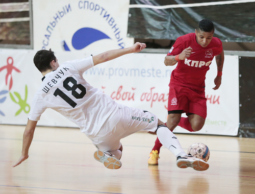 Полный разгром коммунистов или плюс 6 очков для Синары Полный разгром коммунистов или плюс 6 очков для Синары