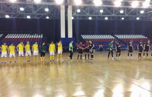 Не смогли сдержать напор (Видео) Не смогли сдержать напор (Видео)