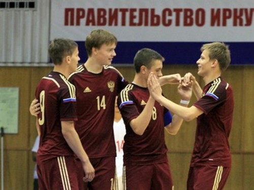 Стартовал УТС юношеской сборной России Стартовал УТС юношеской сборной России