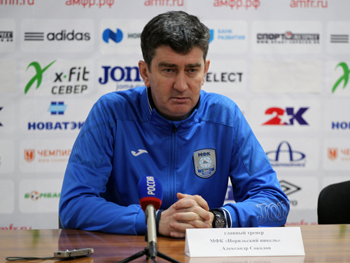 Соперник грамотно использовал моменты Соперник грамотно использовал моменты