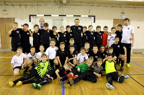 Дмитрий Прудников провел тренировку в команде ВИЗ-2006 Дмитрий Прудников провел тренировку в команде ВИЗ-2006