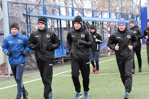 Футболисты Синары начали подготовку к Тюмени Футболисты Синары начали подготовку к Тюмени