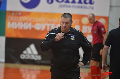 Когда играют два лидера - цена ошибки сильно возрастает Когда играют два лидера - цена ошибки сильно возрастает