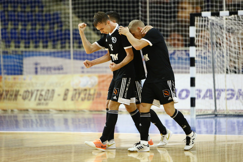 27 и 28 сентября принимаем Беркут 27 и 28 сентября принимаем Беркут