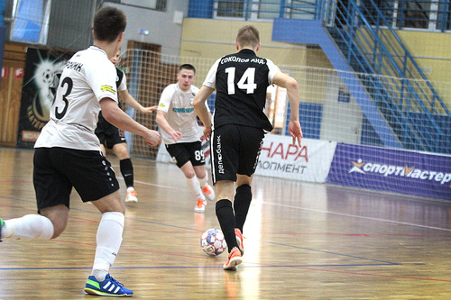 Синара – Тюмень. ЧЕРНО-БЕЛЫЙ ФИНАЛ Синара – Тюмень. ЧЕРНО-БЕЛЫЙ ФИНАЛ