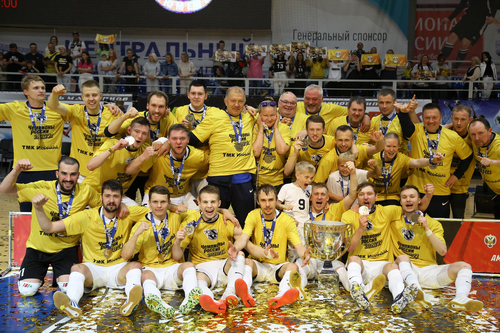 «Синара» – чемпион: «чёрно-белые» вместо «красных» «Синара» – чемпион: «чёрно-белые» вместо «красных»