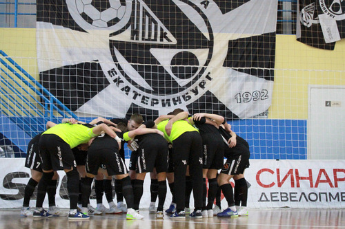 Команда ушла на каникулы Команда ушла на каникулы