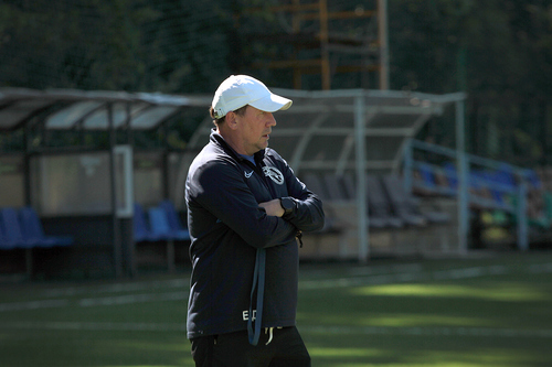 Надо давать шанс молодым Надо давать шанс молодым