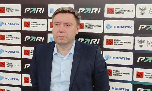 Играли очень терпеливо Играли очень терпеливо