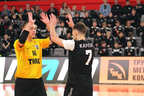 Фотоотчет первого матча Синара – Кристалл