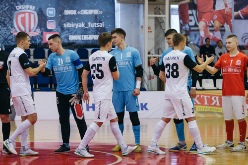 17 и 18 февраля в ДИВСе принимаем Сибиряк 17 и 18 февраля в ДИВСе принимаем Сибиряк