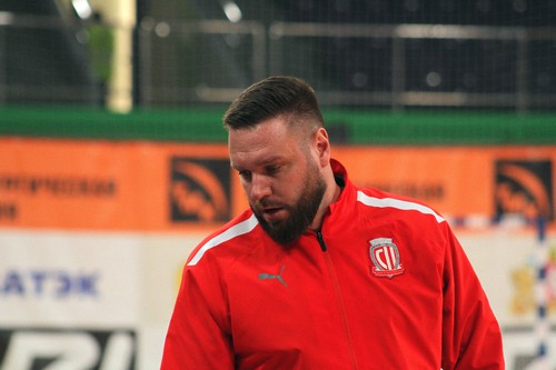 Надо справиться с эмоциями Надо справиться с эмоциями