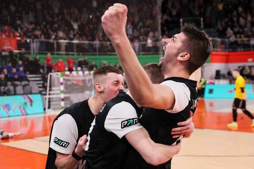 Фотоотчет матча Синара – КПРФ (награждение)