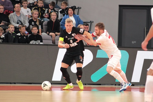 Фотоотчет первого матча Синара – КПРФ