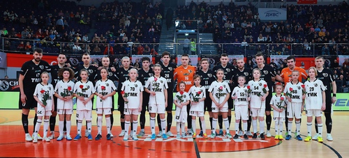 Поздравили с праздником Поздравили с праздником