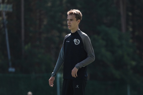 Вторая игра прошла лучше, чем первая Вторая игра прошла лучше, чем первая