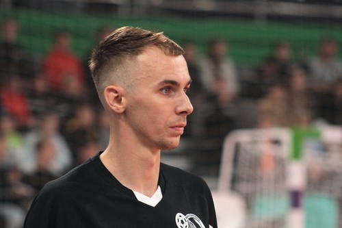 Надо выходить на матчи максимально заряженными Надо выходить на матчи максимально заряженными